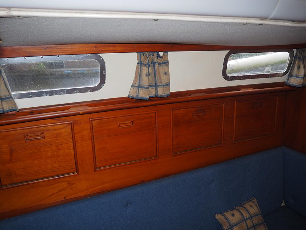 Salon, H&eacute;bergements